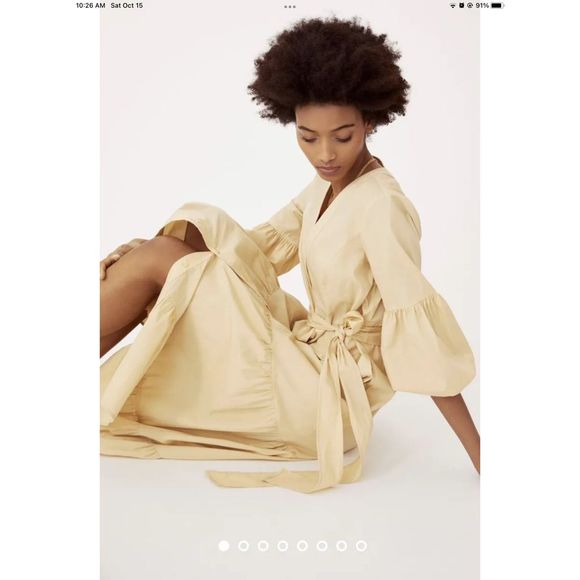 Maeve Dresses & Skirts - New Anthropologie Maeve Puff-Sleeved Midi Dress Size 18w Color Beige